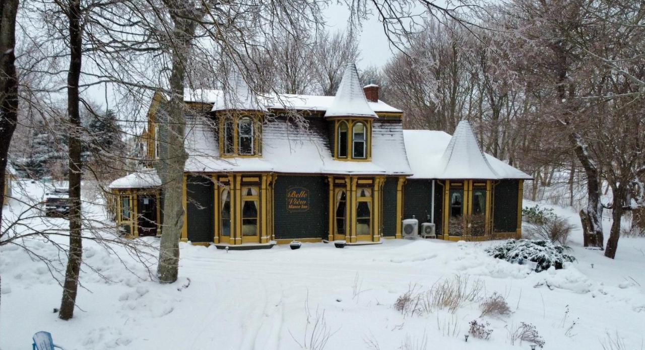 Belle View Manor Inn Harbour Grace Exterior photo